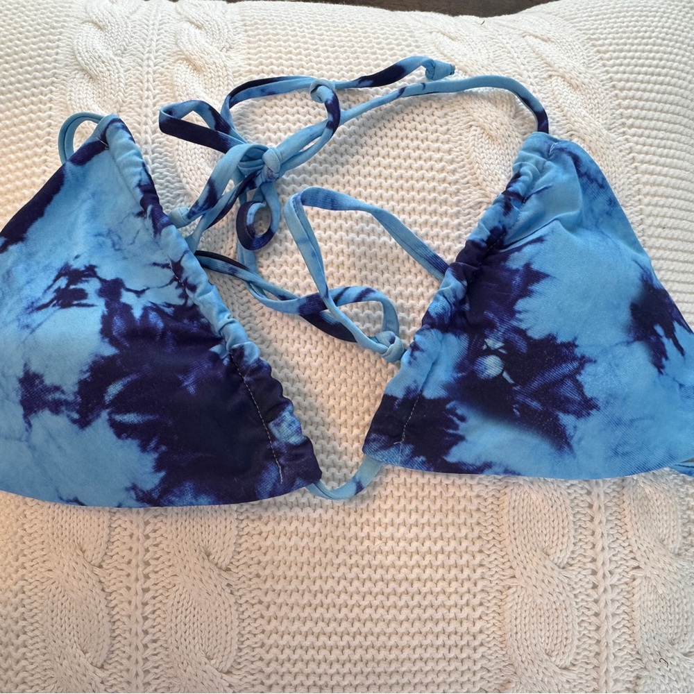 Shein Blue Tie-Dye Bikini Top- Size S
